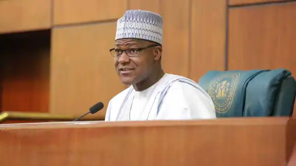 Reps discuss strategy to end economic downturn
